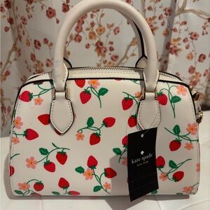 NWT Strawberry Vine Kate Spade Duffle